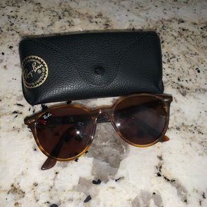 RB2180 Ray-Bans. Circle brown gradient lenses.